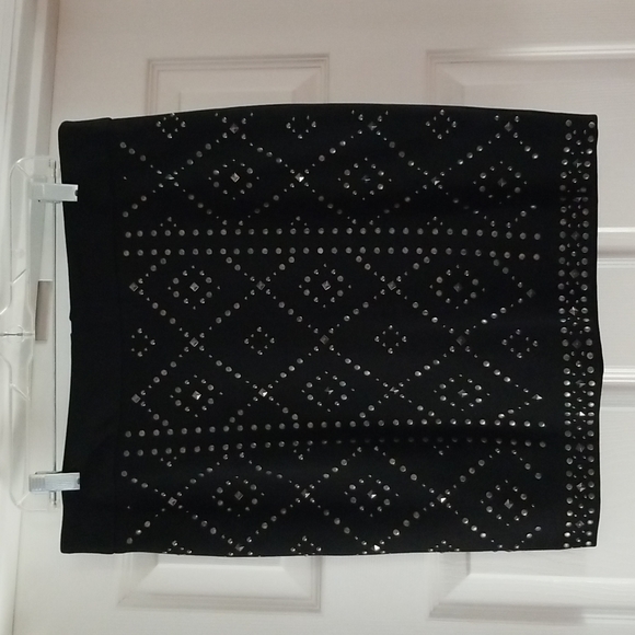 Cache Beaded 2pc Set - Picture 2 of 2